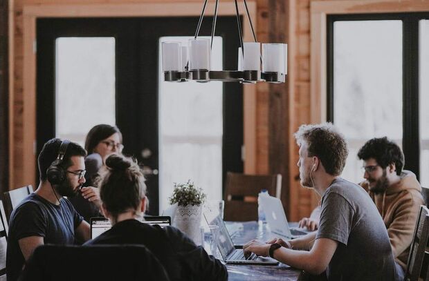 Erste Ergebnisse der 2019 Global Coworking Survey Erste Ergebnisse der 2019 Global Coworking Survey