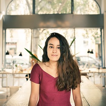 Angestellte im Office Club: Sofia Hafdani